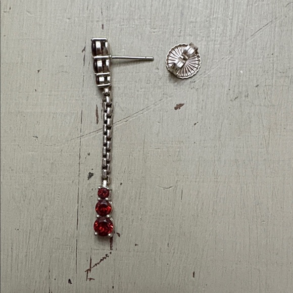 JAI BY JOHN HARDY EARRINGS - Picture 5 of 6